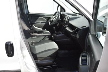 Voertuigafbeelding 8