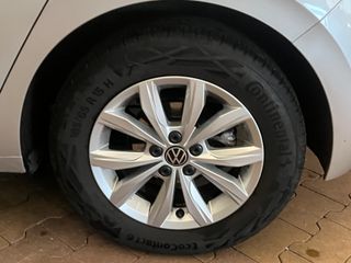 Voertuigafbeelding 10