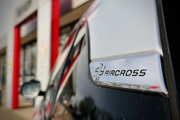 Voertuigafbeelding 9