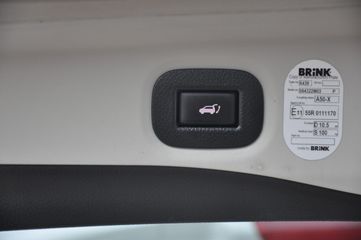 Voertuigafbeelding 9