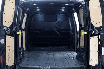 Voertuigafbeelding 4