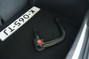 Voertuigafbeelding 17