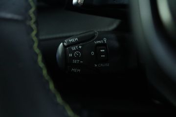 Voertuigafbeelding 37