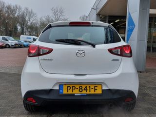 Voertuigafbeelding 5