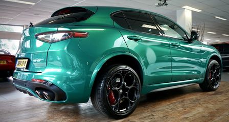 Voertuigafbeelding 12