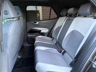 Voertuigafbeelding 6