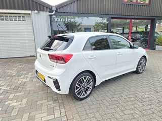 Voertuigafbeelding 2