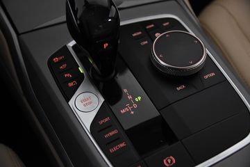 Voertuigafbeelding 14