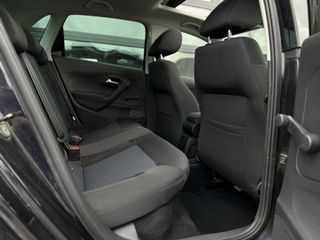 Voertuigafbeelding 13