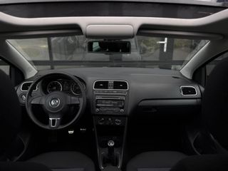 Voertuigafbeelding 14