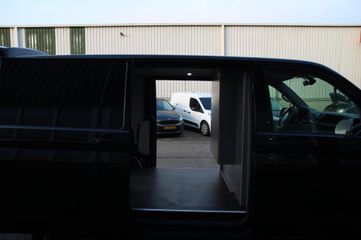 Voertuigafbeelding 8