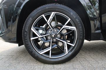 Voertuigafbeelding 9