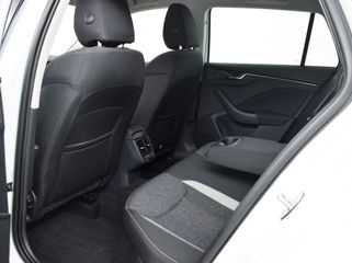 Voertuigafbeelding 9