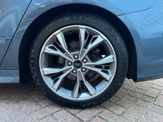 Voertuigafbeelding 13