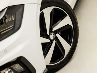 Voertuigafbeelding 35