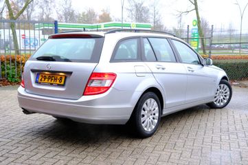 Voertuigafbeelding 2