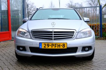 Voertuigafbeelding 6