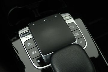 Voertuigafbeelding 17