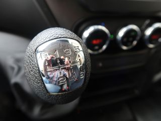 Voertuigafbeelding 19