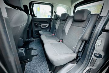 Voertuigafbeelding 16