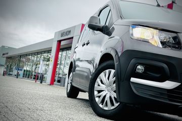 Voertuigafbeelding 9