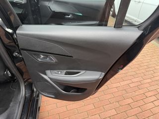 Voertuigafbeelding 37