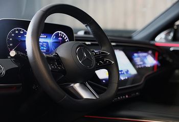 Voertuigafbeelding 6