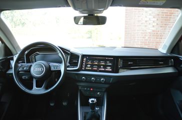 Voertuigafbeelding 11