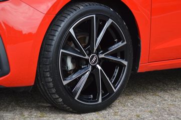 Voertuigafbeelding 19