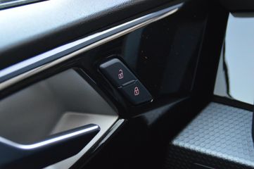 Voertuigafbeelding 79