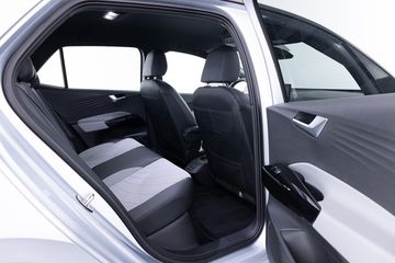 Voertuigafbeelding 6