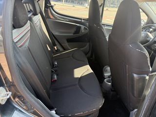 Voertuigafbeelding 32