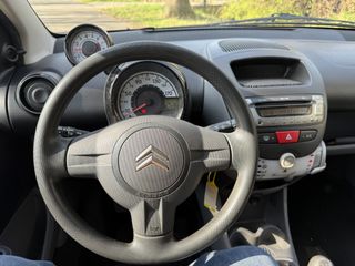 Voertuigafbeelding 9