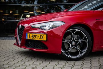 Voertuigafbeelding 7