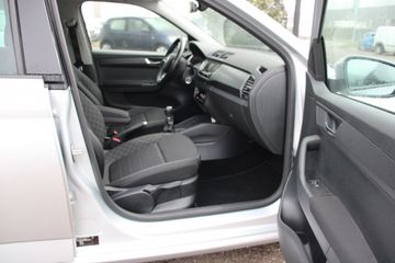 Voertuigafbeelding 8