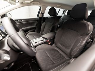 Voertuigafbeelding 12