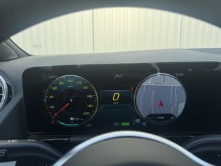 Voertuigafbeelding 38