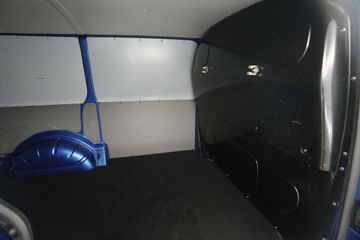 Voertuigafbeelding 26