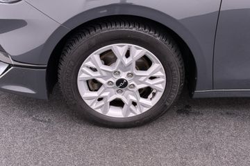 Voertuigafbeelding 6