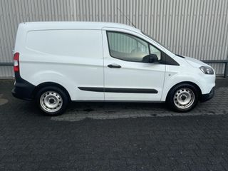 Voertuigafbeelding 4