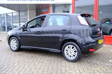 Voertuigafbeelding 23