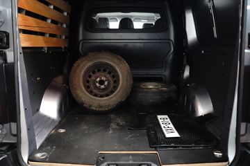 Voertuigafbeelding 16