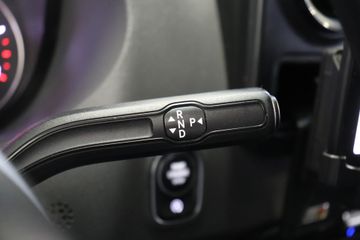 Voertuigafbeelding 12