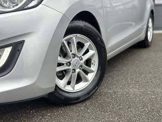 Voertuigafbeelding 9