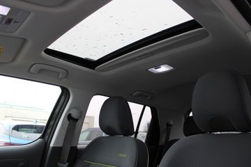 Voertuigafbeelding 15