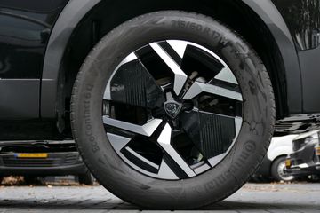 Voertuigafbeelding 11