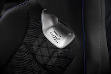 Voertuigafbeelding 14