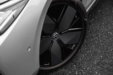 Voertuigafbeelding 4