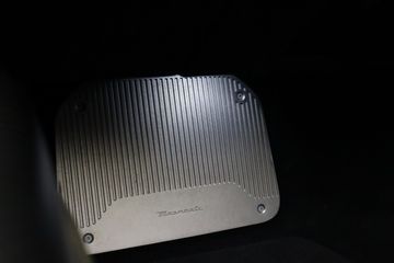 Voertuigafbeelding 42