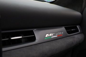 Voertuigafbeelding 43